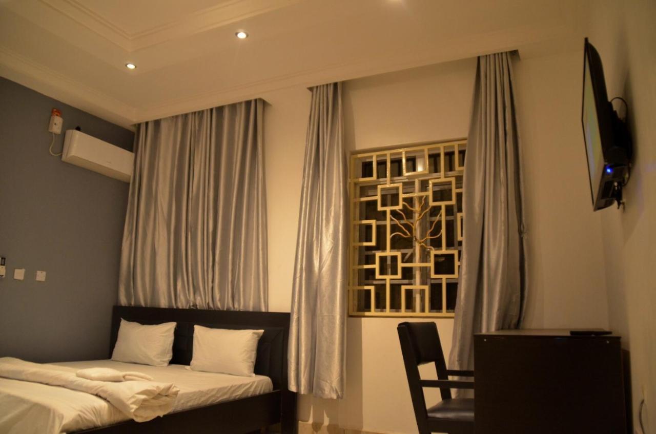 House X Hotell Abuja Eksteriør bilde